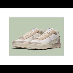 BRAND NEW with Box Nike Waffle Racer 2X Pale Ivory